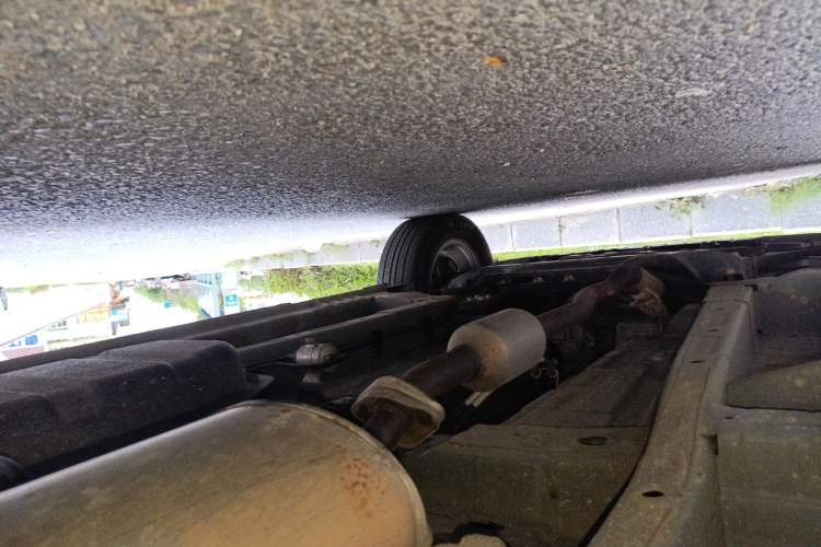 Used CHANGAN OSHAN X70A 2018 1.5L Manual Comfort Model Chassis Rear Left