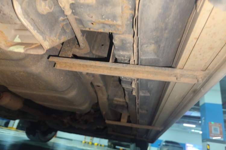 Used CHANGAN OSHAN X70A 2018 1.5L Manual Standard Edition Chassis Rear Right