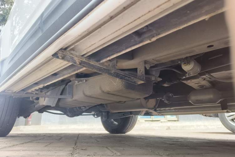 Used CHANGAN OSHAN X70A 2018 1.5L Manual Luxury Model Chassis Rear Right