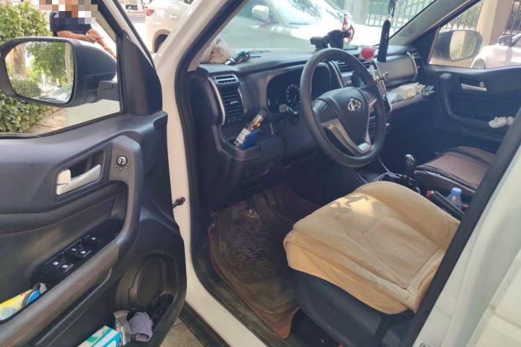 Used CHANGAN OSHAN X70A 2018 1.5L Manual Comfort Model Driver Seat