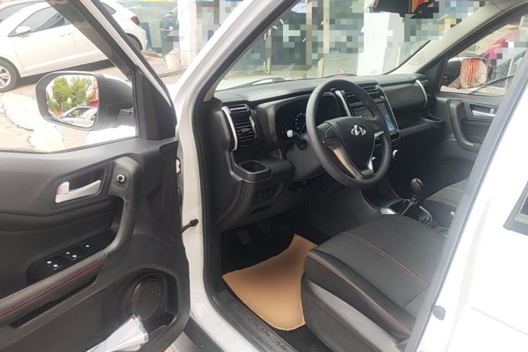 Used CHANGAN OSHAN X70A 2018 1.5L Manual Comfort Model Driver Seat