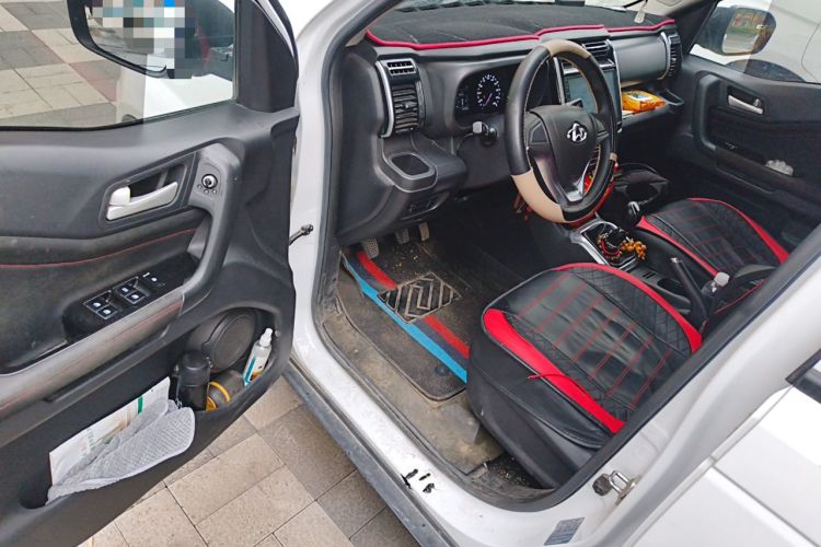 Used CHANGAN OSHAN X70A 2018 1.5L Manual Comfort Model Driver Seat
