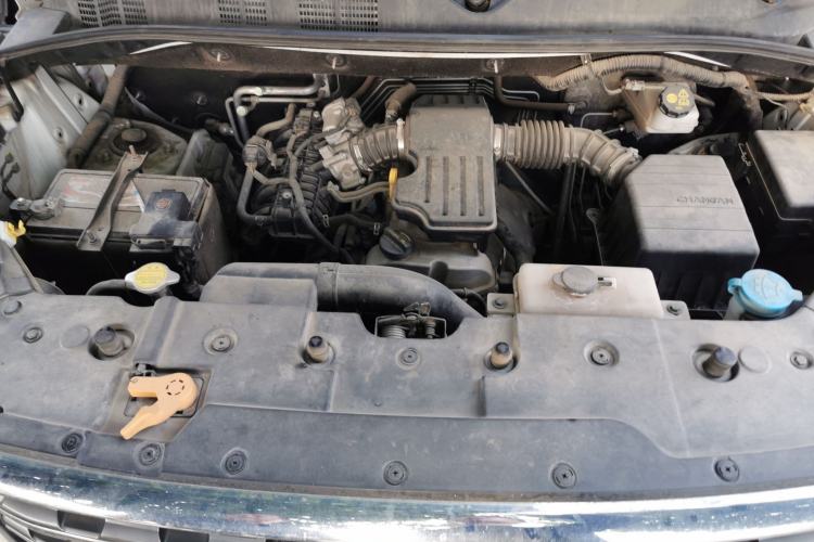 Used CHANGAN OSHAN X70A 2018 1.5L Manual Standard Edition Engine Bay