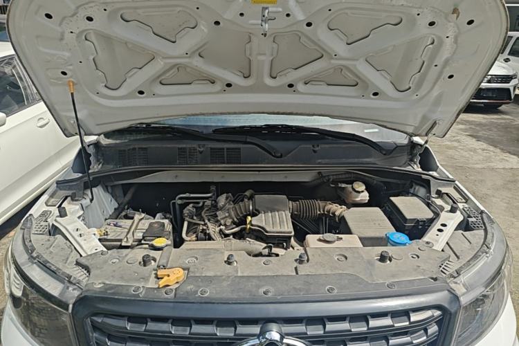 Used CHANGAN OSHAN X70A 2018 1.5L Manual Base Version Engine Bay