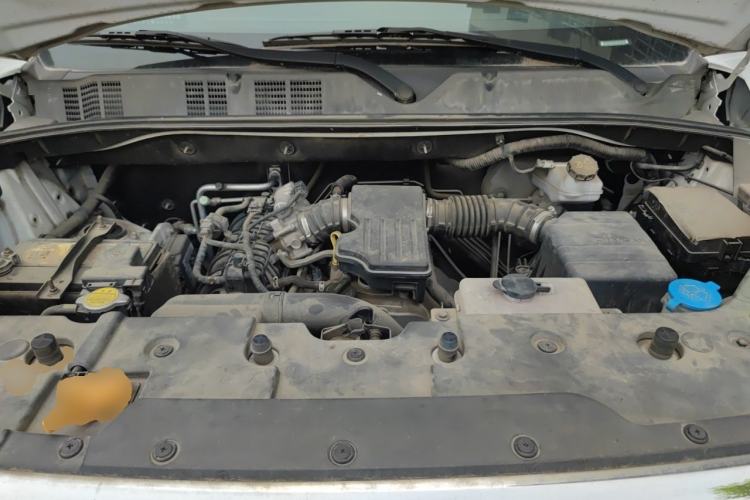 Used CHANGAN OSHAN X70A 2018 1.5L Manual Comfort Model Engine Bay