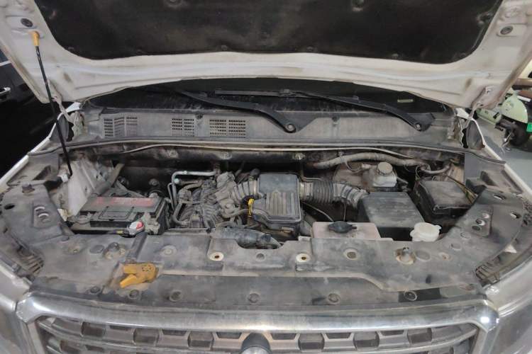 Used CHANGAN OSHAN X70A 2018 1.5L Manual Comfort Model Engine Bay