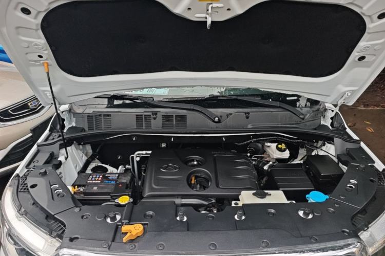 Used CHANGAN OSHAN X70A 2018 1.5L Manual Elite Version Engine Bay