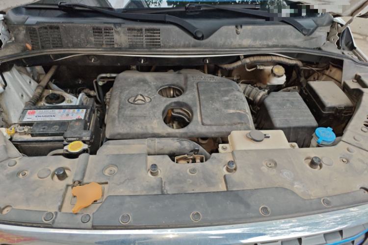 Used CHANGAN OSHAN X70A 2018 1.5L Manual Luxury Model Engine Bay