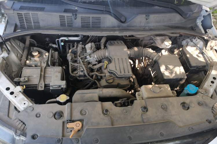 Used CHANGAN OSHAN X70A 2018 1.5L Manual Base Version Engine Bay