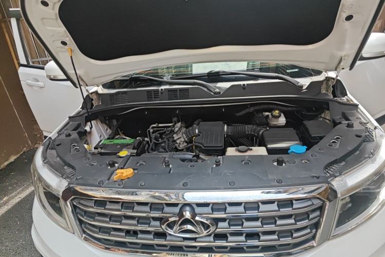 Used CHANGAN OSHAN X70A 2018 1.5L Manual Comfort Model Engine Bay