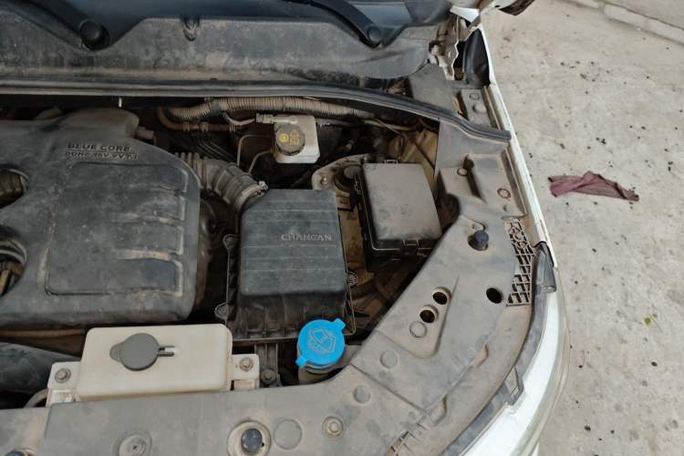 Used CHANGAN OSHAN X70A 2018 1.5L Manual Luxury Model Engine Bay Left