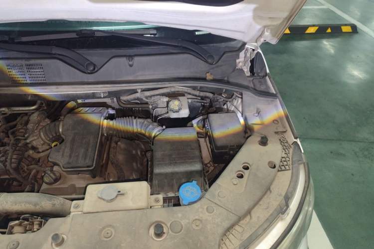 Used CHANGAN OSHAN X70A 2018 1.5L Manual Standard Edition Engine Bay Left