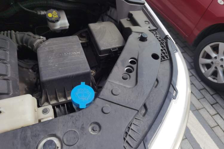 Used CHANGAN OSHAN X70A 2018 1.5L Manual Elite Version Engine Bay Left