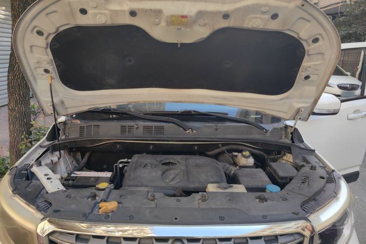 Used CHANGAN OSHAN X70A 2018 1.5L Manual Luxury Model Engine Bay