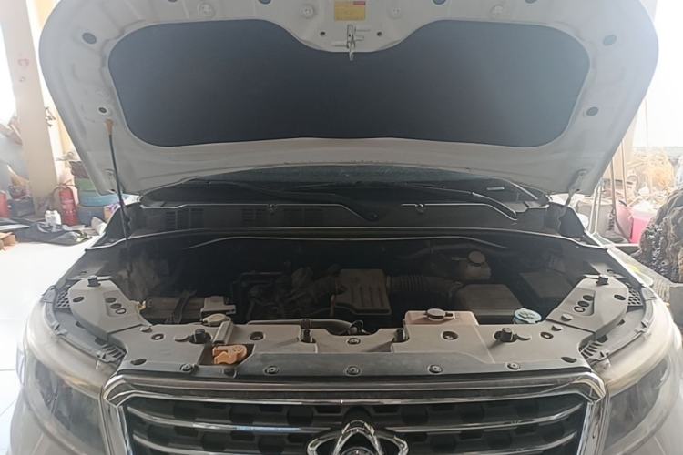 Used CHANGAN OSHAN X70A 2018 1.5L Manual Standard Edition Engine Bay