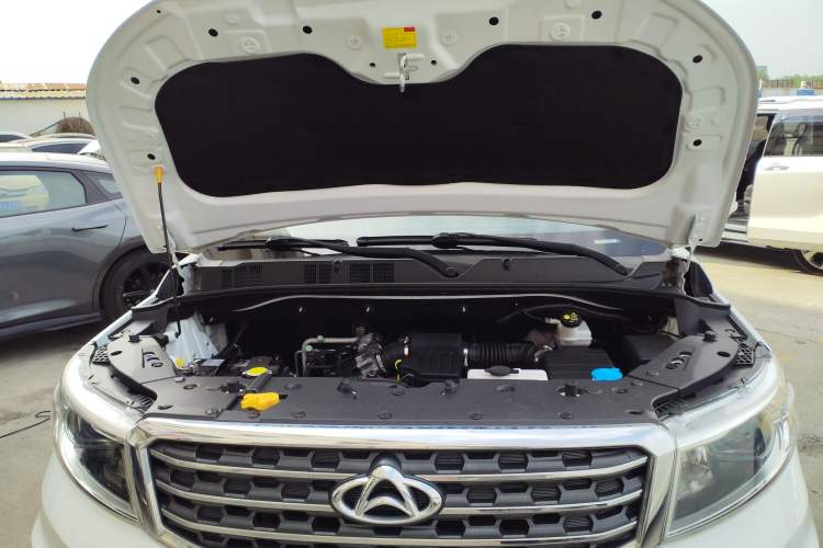 Used CHANGAN OSHAN X70A 2018 1.5L Manual Comfort Model Engine Bay