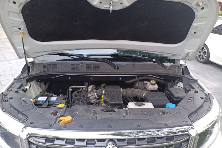 Used CHANGAN OSHAN X70A 2018 1.5L Manual Comfort Model Engine Bay