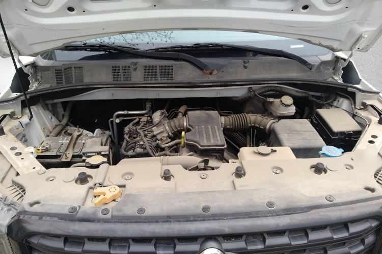 Used CHANGAN OSHAN X70A 2018 1.5L Manual Base Version Engine Bay