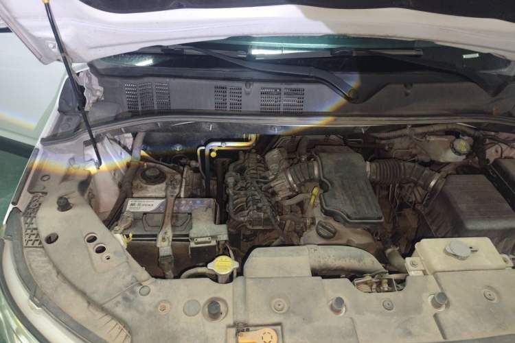 Used CHANGAN OSHAN X70A 2018 1.5L Manual Standard Edition Engine Bay Right