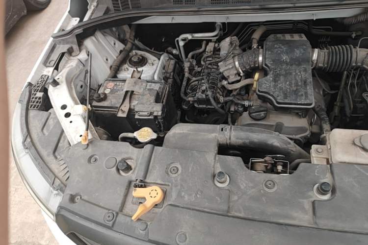 Used CHANGAN OSHAN X70A 2018 1.5L Manual Base Version Engine Bay Right