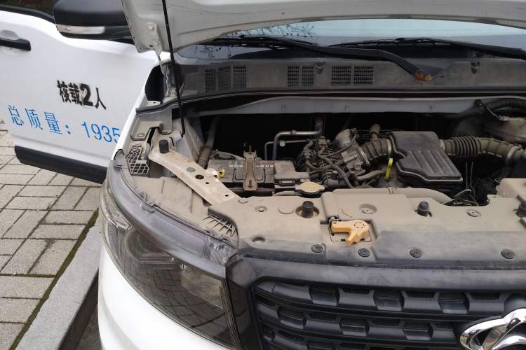Used CHANGAN OSHAN X70A 2018 1.5L Manual Base Version Engine Bay Right