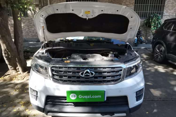 Used CHANGAN OSHAN X70A 2018 1.5L Manual Elite Version Engine Bay