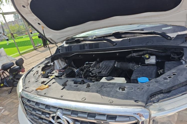 Used CHANGAN OSHAN X70A 2018 1.5L Manual Luxury Model Engine Bay