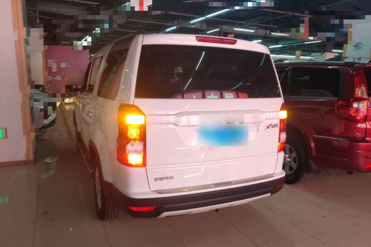 Used CHANGAN OSHAN X70A 2018 1.5L Manual Standard Edition Exterior 2