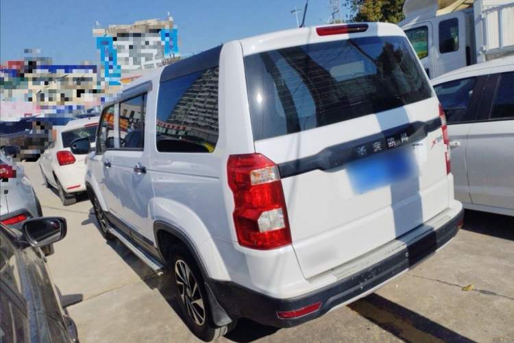 Used CHANGAN OSHAN X70A 2018 1.5L Manual Base Version Exterior 3