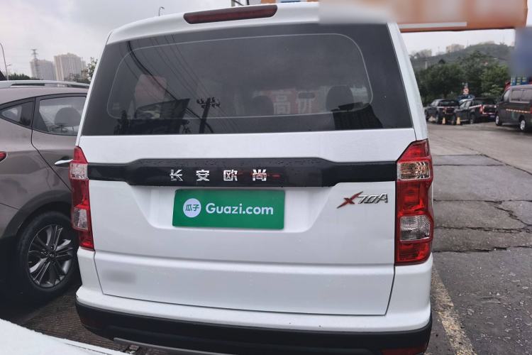 Used CHANGAN OSHAN X70A 2018 1.5L Manual Base Version Exterior 4