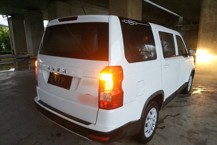 Used CHANGAN OSHAN X70A 2018 1.5L Manual Standard Edition Exterior 5