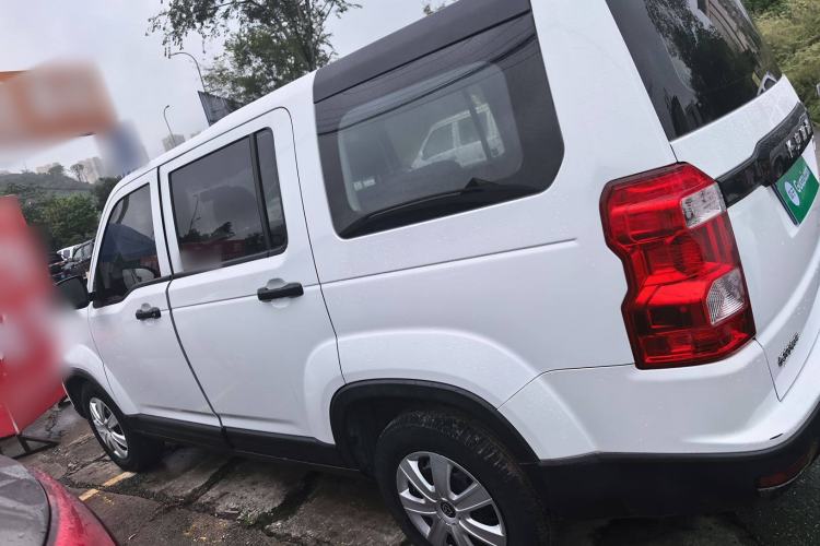 Used CHANGAN OSHAN X70A 2018 1.5L Manual Base Version Exterior 5