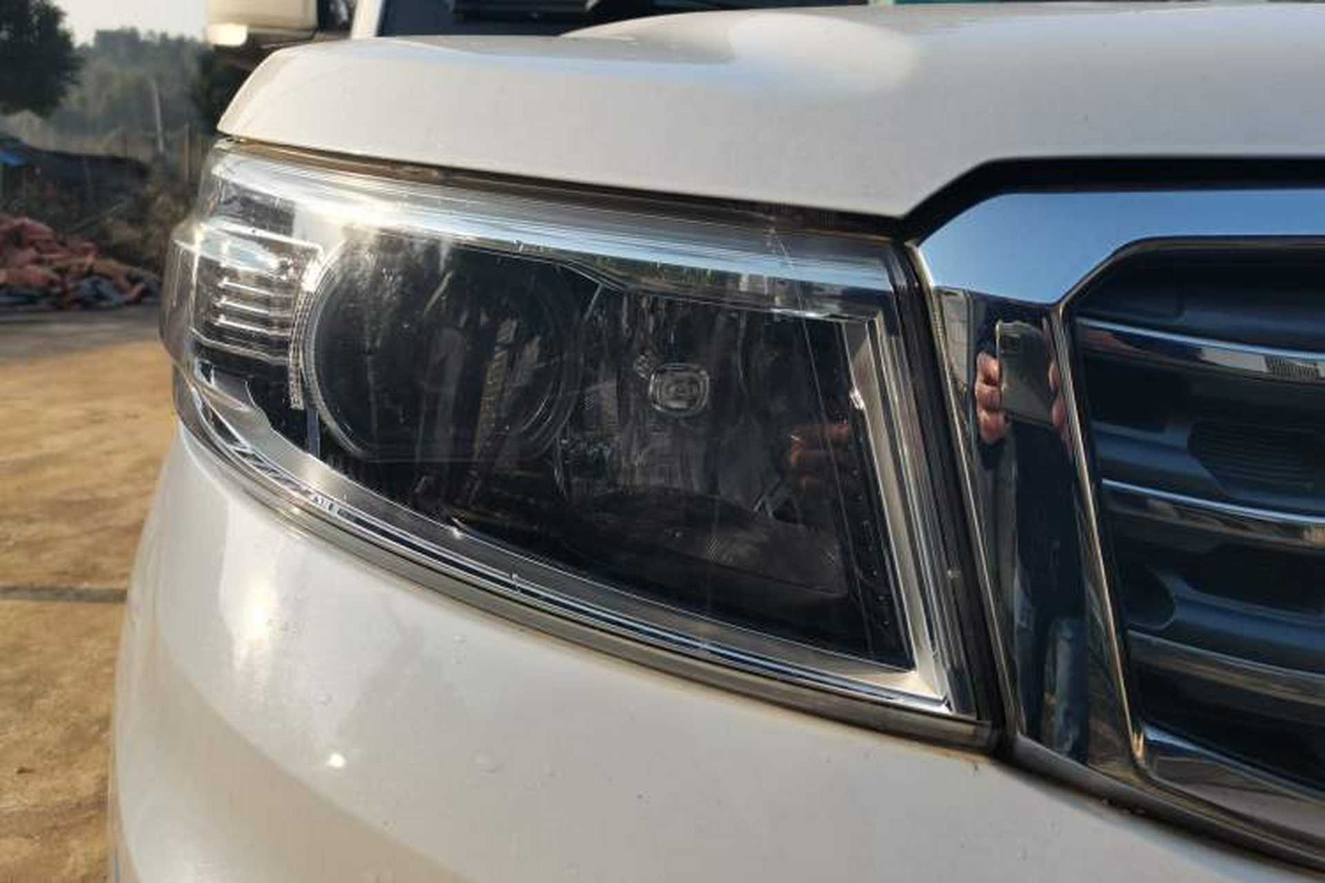 Used CHANGAN OSHAN X70A 2018 1.5L Manual Comfort Model Exterior 6