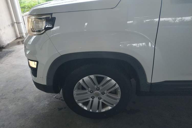 Used CHANGAN OSHAN X70A 2018 1.5L Manual Comfort Model Exterior 7