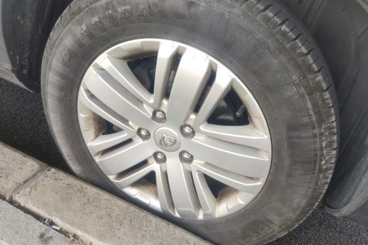 Used CHANGAN OSHAN X70A 2018 1.5L Manual Comfort Model Exterior 7