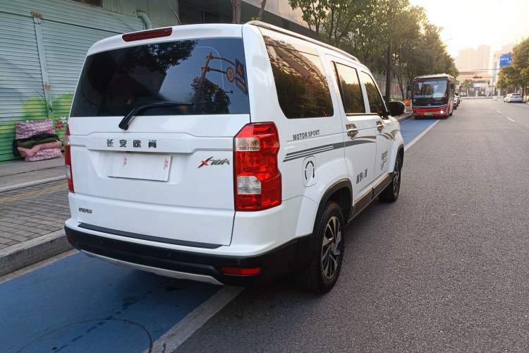 Used CHANGAN OSHAN X70A 2018 1.5L Manual Luxury Model Exterior 7