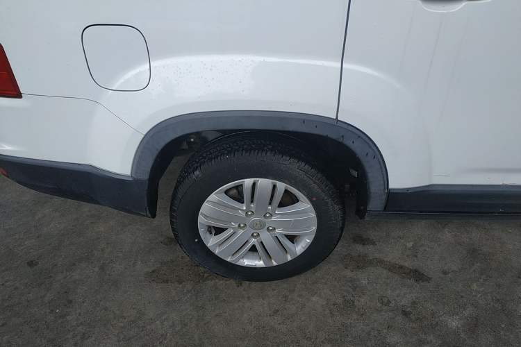 Used CHANGAN OSHAN X70A 2018 1.5L Manual Comfort Model Exterior 8