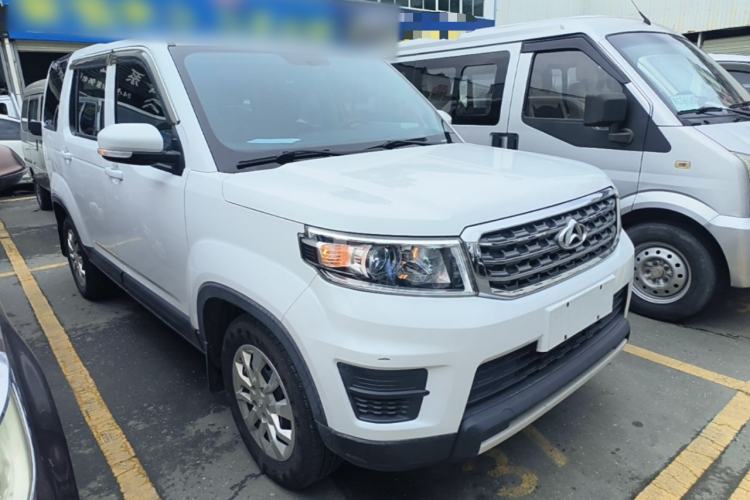 Used CHANGAN OSHAN X70A 2018 1.5L Manual Standard Edition Front Right 45 Deg
