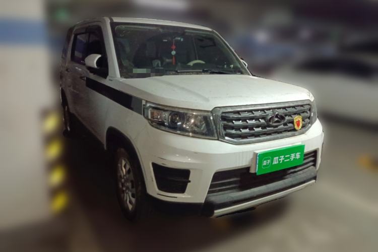 Used CHANGAN OSHAN X70A 2018 1.5L Manual Standard Edition Front Right 45 Deg