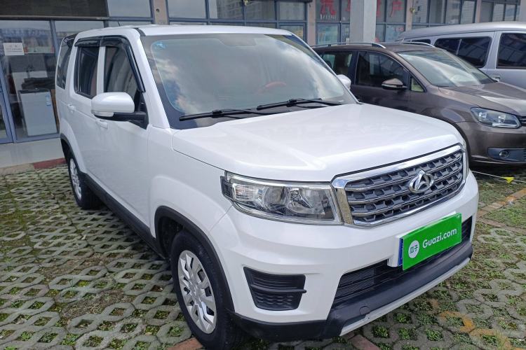 Used CHANGAN OSHAN X70A 2018 1.5L Manual Standard Edition Front Right 45 Deg