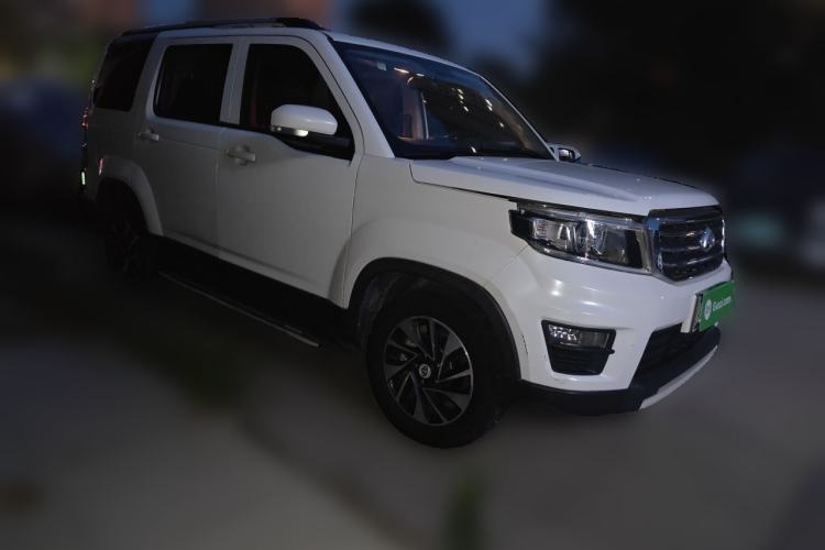 Used CHANGAN OSHAN X70A 2018 1.5L Manual Elite Version Front Right 45 Deg