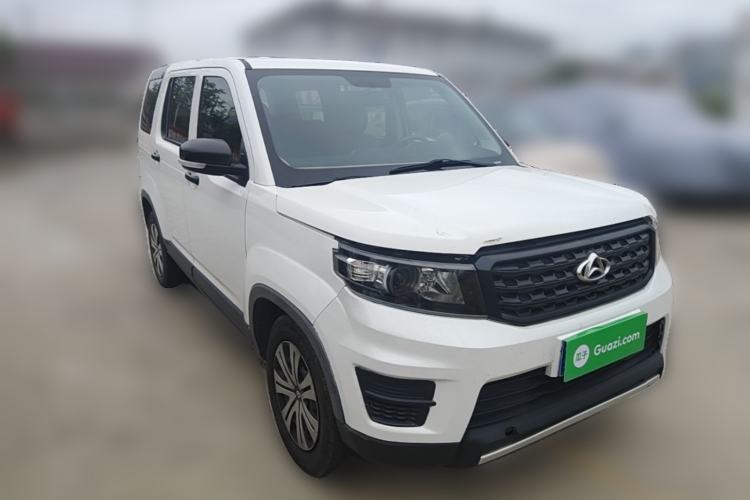Used CHANGAN OSHAN X70A 2018 1.5L Manual Base Version Front Right 45 Deg