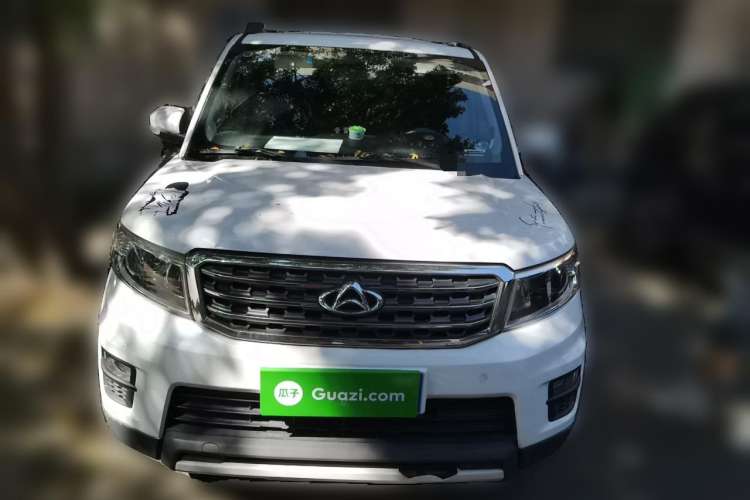 Used CHANGAN OSHAN X70A 2018 1.5L Manual Elite Version Front