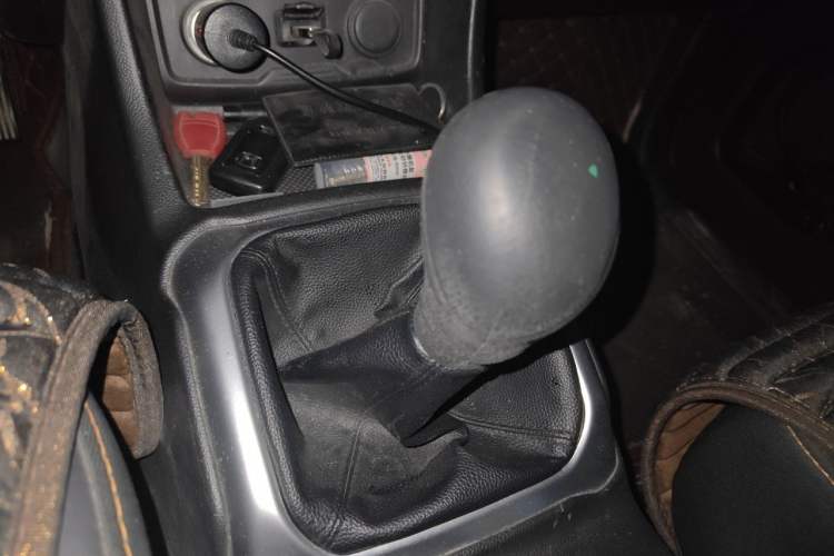 Used CHANGAN OSHAN X70A 2018 1.5L Manual Elite Version Gear Lever