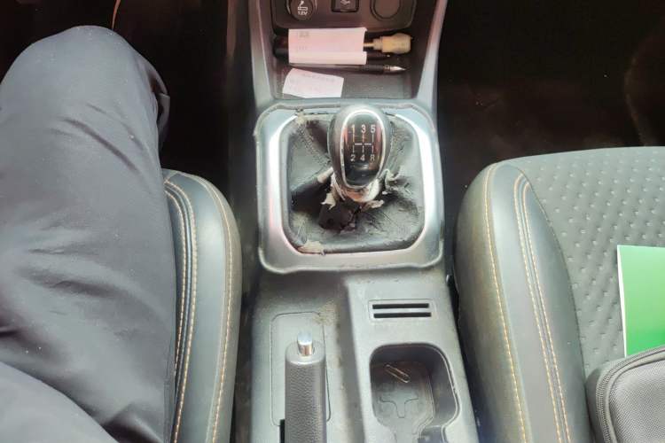 Used CHANGAN OSHAN X70A 2018 1.5L Manual Elite Version Gear Lever