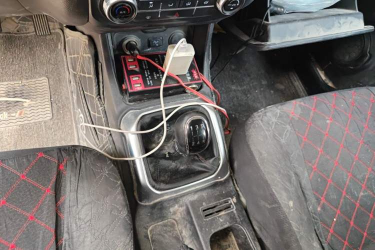 Used CHANGAN OSHAN X70A 2018 1.5L Manual Comfort Model Gear Lever