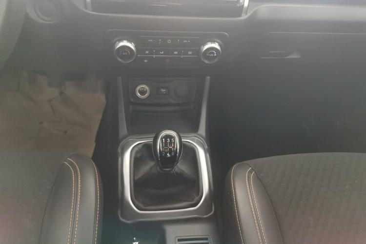 Used CHANGAN OSHAN X70A 2018 1.5L Manual Elite Version Gear Lever