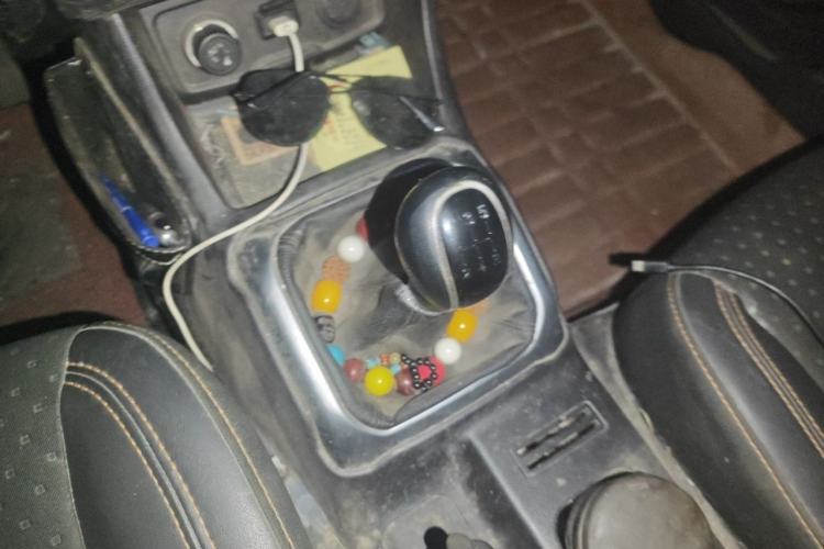 Used CHANGAN OSHAN X70A 2018 1.5L Manual Luxury Model Gear Lever