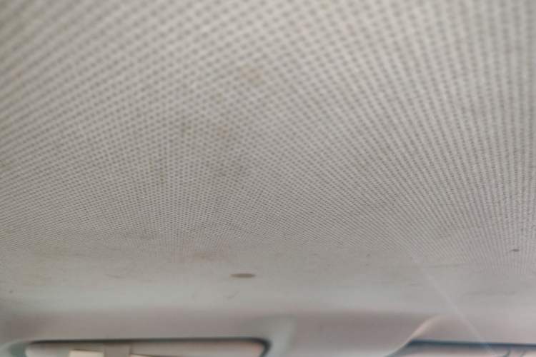 Used CHANGAN OSHAN X70A 2018 1.5L Manual Comfort Model Headliner