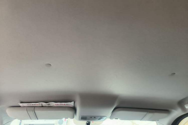 Used CHANGAN OSHAN X70A 2018 1.5L Manual Standard Edition Headliner